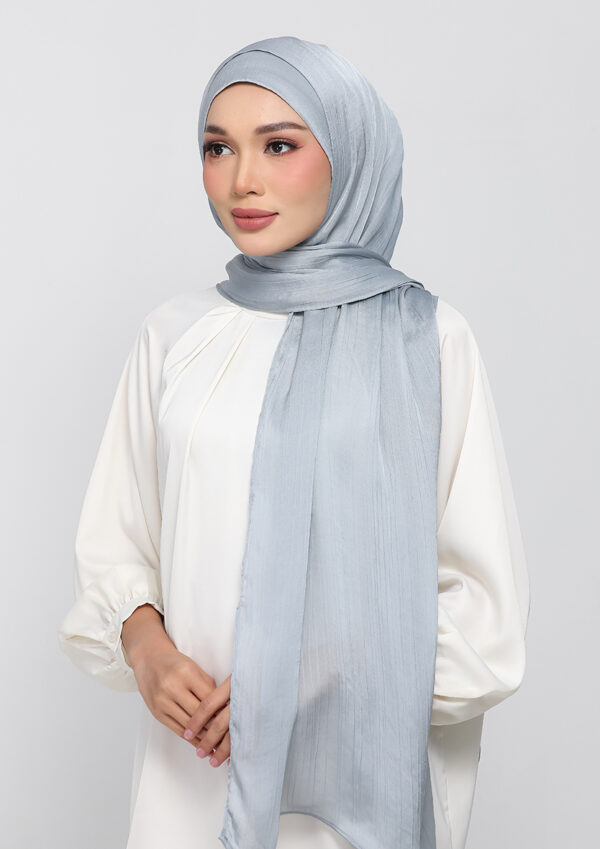 Platinum - Image 6