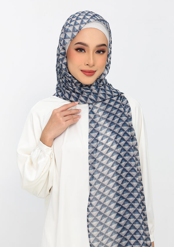 Hearts Denim - Image 12