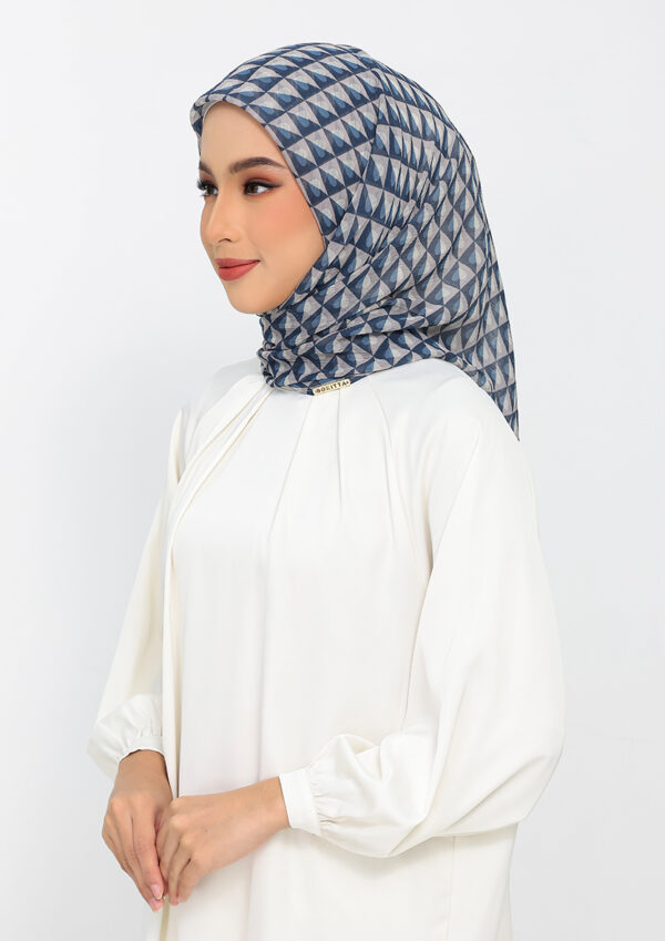 Hearts Denim - Image 14