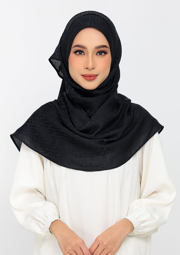 Jacquard Monogram Black - Image 5