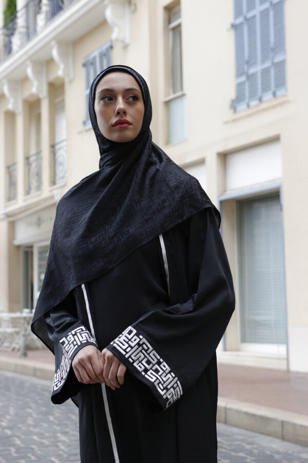 Abaya Black Monogram - Image 2