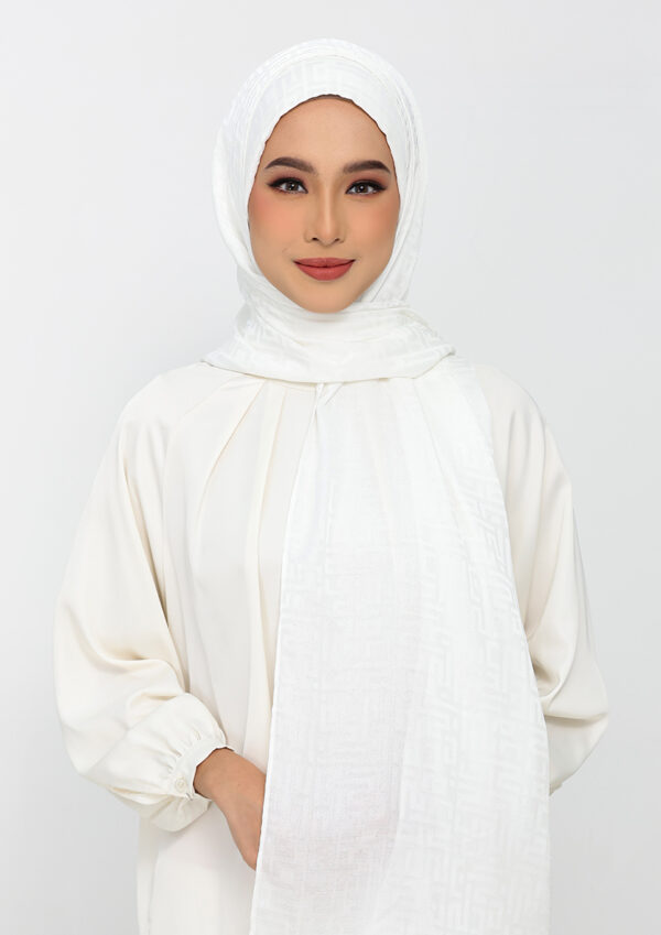 Jacquard Monogram White - Image 7